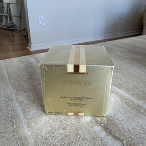 Supreme Gold Perfecting Moisture Cream